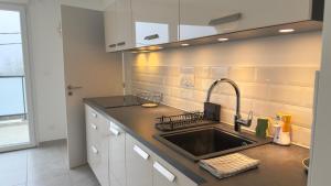 Køkken eller tekøkken på Le Mignon - T2 - 4 personnes - Combe Persil