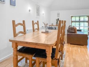 Posezení v ubytování The Granary House