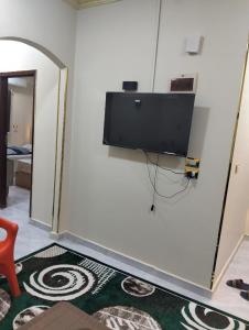 Μια τηλεόραση ή/και κέντρο ψυχαγωγίας στο شاليهات البرج