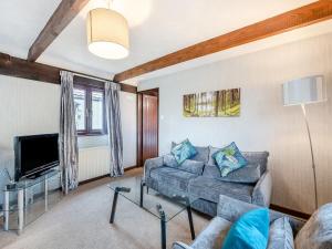 Et tv og/eller underholdning på Swallow - Uk48172