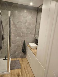 Ванная комната в Apartament z ogródkiem wysoki standard Szczecin Centrum Północ