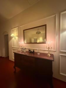 Φωτογραφία από το άλμπουμ του The Hundred House by Kisah Stays - Wayanad Colonial Estate Bungalow σε Ambalavayal