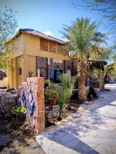 Το κτήριο όπου στεγάζεται  το κατάλυμα σε φάρμα