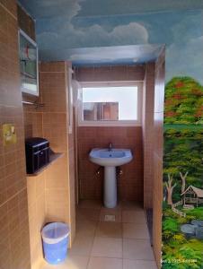 Ένα μπάνιο στο Shoka escape farm