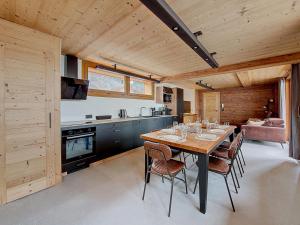 Nhà bếp/bếp nhỏ tại Gervonne 3