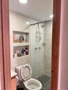 O baie la Espectacular Habitacion Privada en Apartamento