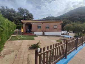 En generel udsigt til bjerge eller udsigt til bjerge taget fra feriehuset