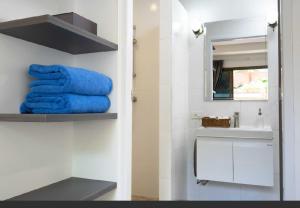 Ένα μπάνιο στο Brickotel Naithon Beach +19 φωτογραφίες