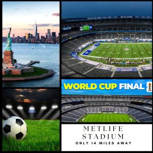 Afbeelding uit fotogalerij van NYC Access 4BR Duplex Sleeps 10, Free Parking in Fair Lawn