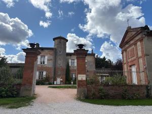 Fotografie z fotogalerie ubytování Château de Thégra v destinaci Balma + 11 fotografií