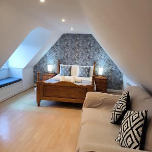 Postel nebo postele na pokoji v ubytování Meadow Rise Guest House + 29 fotografií