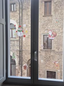 Φωτογραφία από το άλμπουμ του Apartment Centro Storico Il cielo in una stanza στο Γκούμπιο