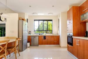 Køkken eller tekøkken på Mountain Garden Villa