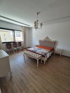 Χώρος καθιστικού στο Skanes monastir