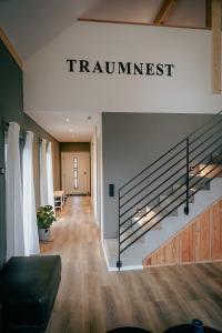 Φωτογραφία από το άλμπουμ του Traumnest Eifel στο Μονσάου +26 φωτογραφίες