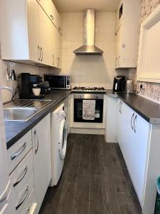 Η κουζίνα ή μικρή κουζίνα στο Cardiff Bay