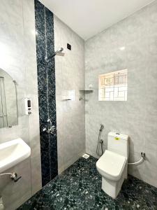 Ένα μπάνιο στο Salt & Coco - Boutique Stay & Hostel