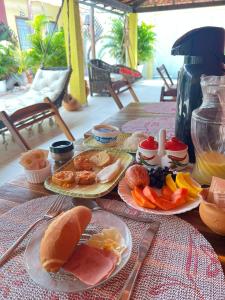 Φαγητό σε αυτό το πανδοχείο ή κάπου εκεί κοντά