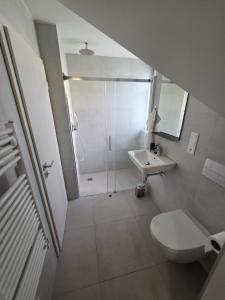 Koupelna v ubytování Apartmán pod Blatenským vrchem