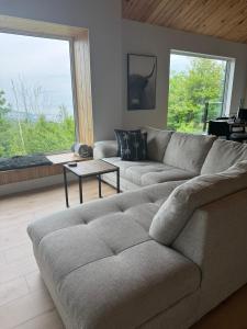 O zonă de relaxare la Vertigo - Fleuve & Montagnes +19 fotografii