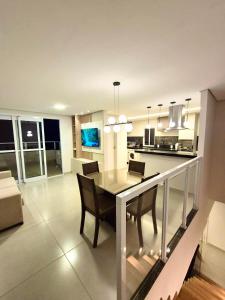 Φωτογραφία από το άλμπουμ του Charmoso Duplex com Jacuzzi σε Poços de Caldas