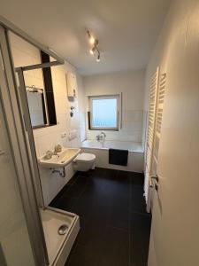 Un baño de Oase mit großer Terrasse Ihr gemütliches Zuhause im Grünen nähe Köln