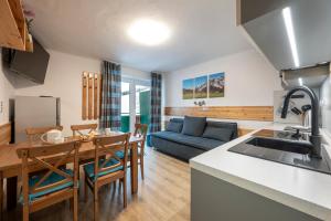 Кухня или мини-кухня в Apartment AUTHORIA
