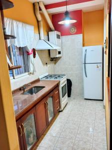 Η κουζίνα ή μικρή κουζίνα στο Hotel Ritz