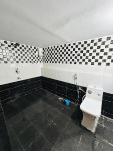 Ένα μπάνιο στο Pritam Homestay