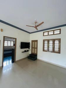 Μια τηλεόραση ή/και κέντρο ψυχαγωγίας στο Pritam Homestay