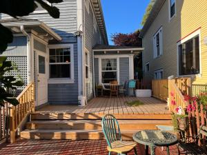 Το κτήριο όπου στεγάζεται  το δωμάτιο σε οικογενειακή κατοικία