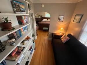 Ένα ή περισσότερα κρεβάτια σε δωμάτιο στο Plum Duff House