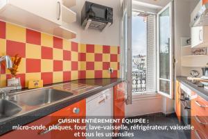 Kuchyň nebo kuchyňský kout v ubytování Cosy & Lumineux 6 min PARIS La Défense 5 pers PARKING