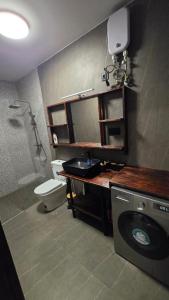 Ένα μπάνιο στο Ocean View Studio