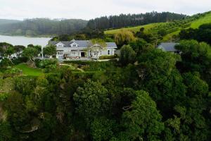 Naturlandskabet i nærheden af villaen