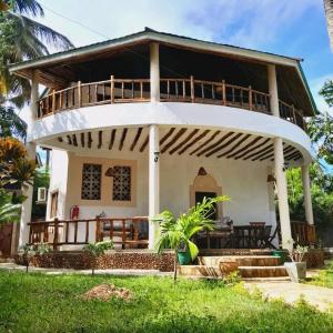 Κήπος έξω από το Villa La Diani