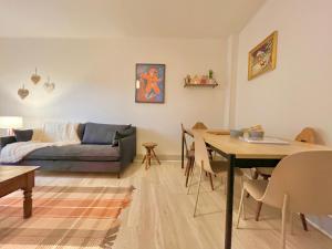 Χώρος καθιστικού στο Refuge Douillet - Esprit Alsacien