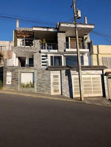 Bangunan di mana terletaknya apartmen