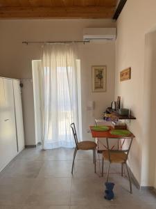 Η κουζίνα ή μικρή κουζίνα στο Sole Room