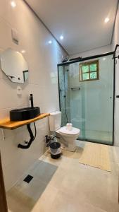 Et badeværelse på Pousada Canto Da Ribeira