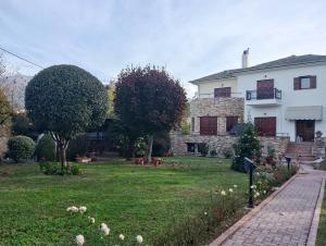 En have udenfor Villa Marga Luxury Retreat