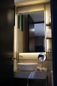 Koupelna v ubytování Olivar House Hotel + 29 fotografií