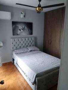 Postel nebo postele na pokoji v ubytování Habitación Piscina Flandes