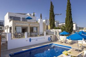 Πισίνα στο ή κοντά στο Melissoula Villa