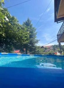 Bazén v ubytování Apartman Benjamin nebo v jeho okolí