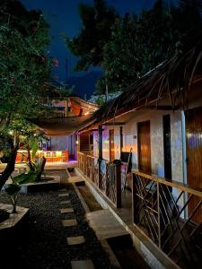 El edificio en el que está el hostel 62 fotos más