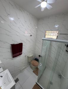 Ванная комната в Sítio Paulinha e Rodrigão Classic bodybuilder