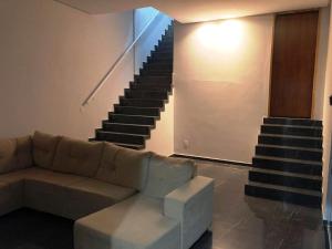 Posezení v ubytování Valley House + 13 fotografií