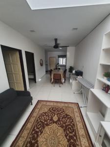 Χώρος καθιστικού στο Homestay KITA UPM Maeps Serdang