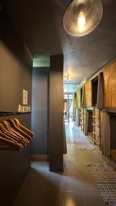 Postel nebo postele na pokoji v ubytování Resting Rabbit Hostel